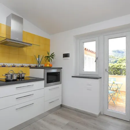 Relais Chiara Free Parking Будинок відпочинку