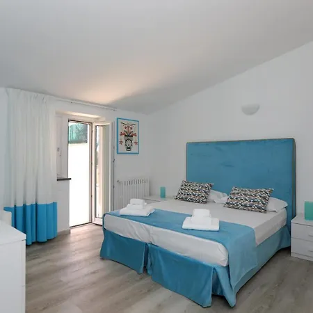 Relais Chiara Free Parking