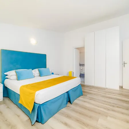 Estate4home - Relais Chiara Free Parking * 소렌토