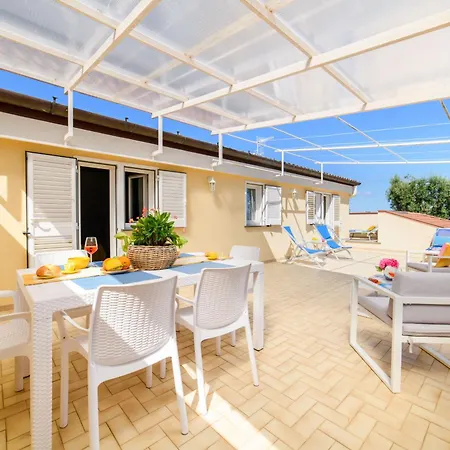 펜션 Estate4home - Relais Chiara Free Parking