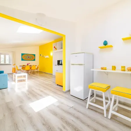 Будинок відпочинку Estate4home - Relais Chiara Free Parking Сорренто