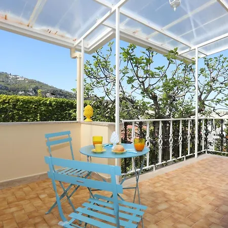 Relais Chiara Free Parking Nyaraló *